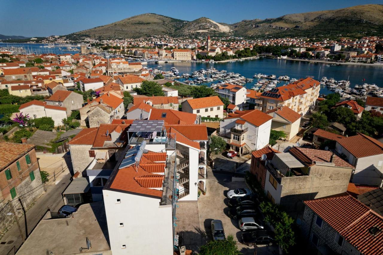 Apartments & Rooms Zaja Trogir Ngoại thất bức ảnh