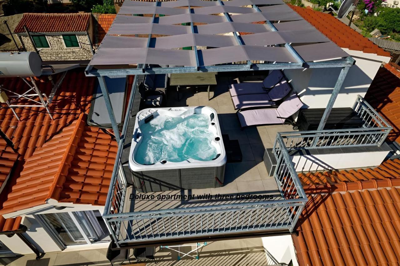 Apartments & Rooms Zaja Trogir Ngoại thất bức ảnh