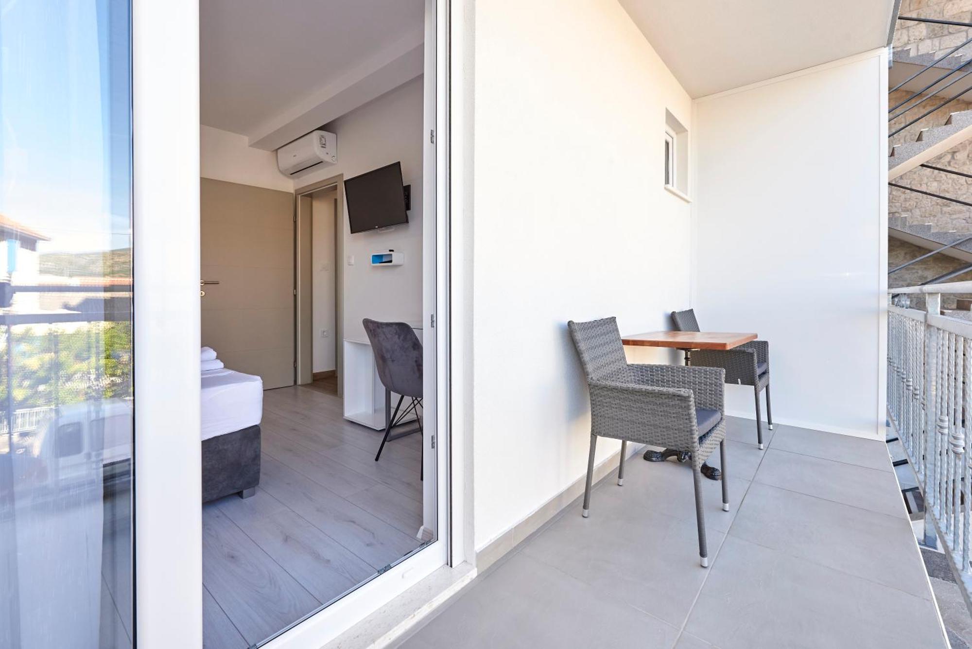 Apartments & Rooms Zaja Trogir Phòng bức ảnh