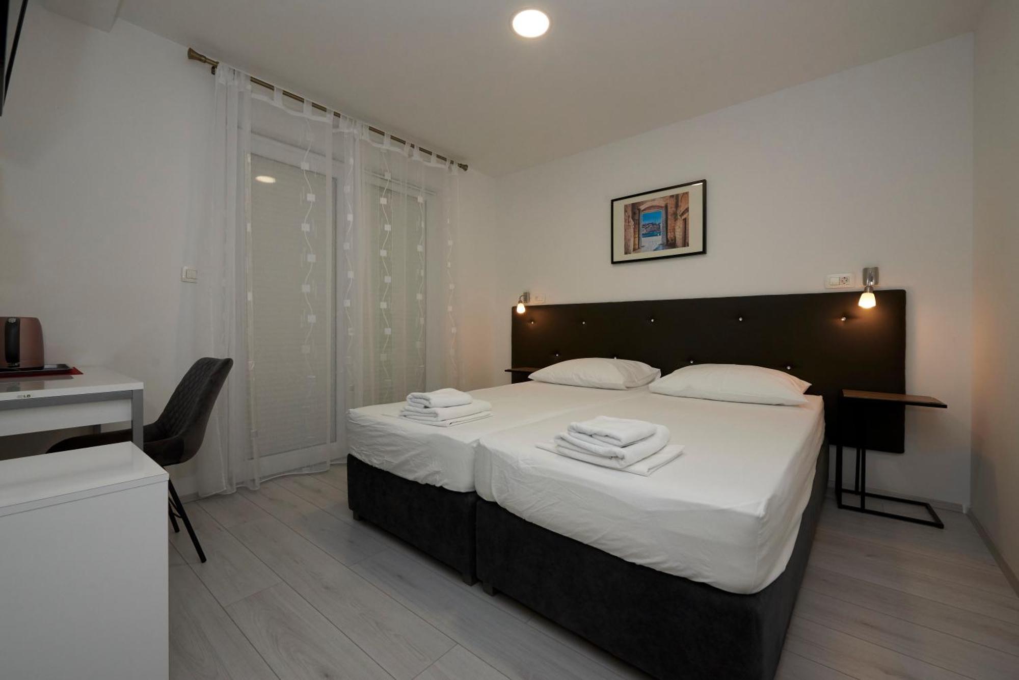 Apartments & Rooms Zaja Trogir Phòng bức ảnh