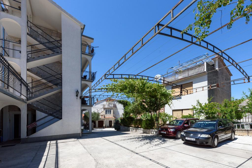 Apartments & Rooms Zaja Trogir Ngoại thất bức ảnh